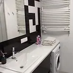 Grzybowska Inter-apartments ורשה