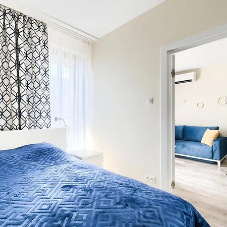 Grzybowska Inter-apartments *