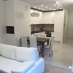 Grzybowska Inter-apartments شقة وارسو